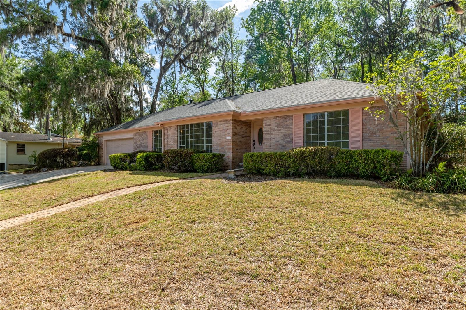 RIDGEWOOD - Residential