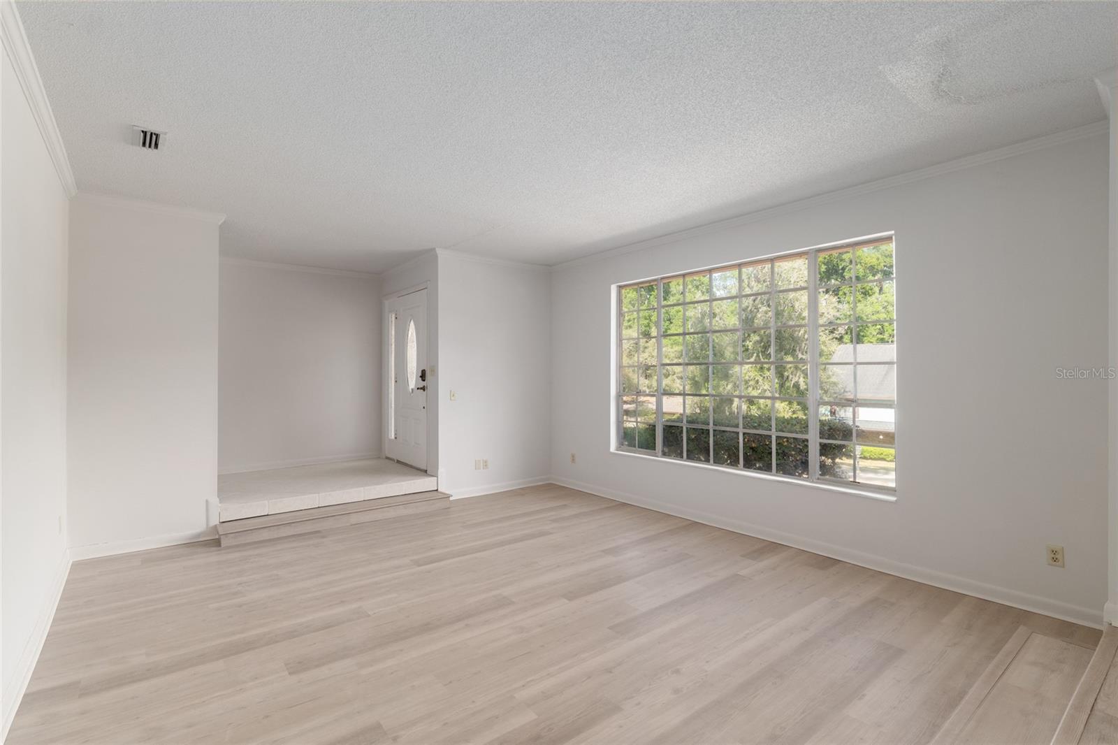 RIDGEWOOD - Residential