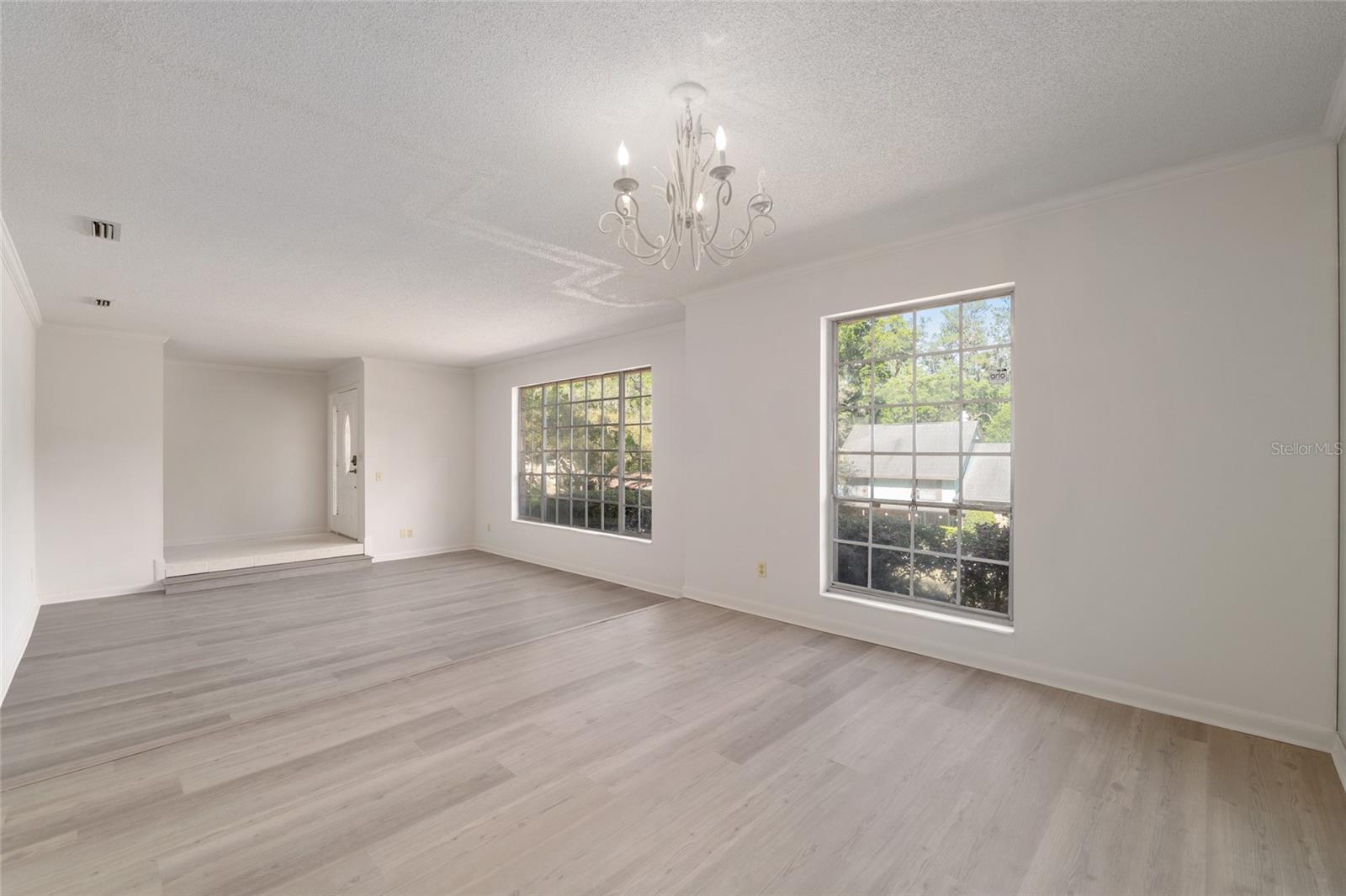 RIDGEWOOD - Residential