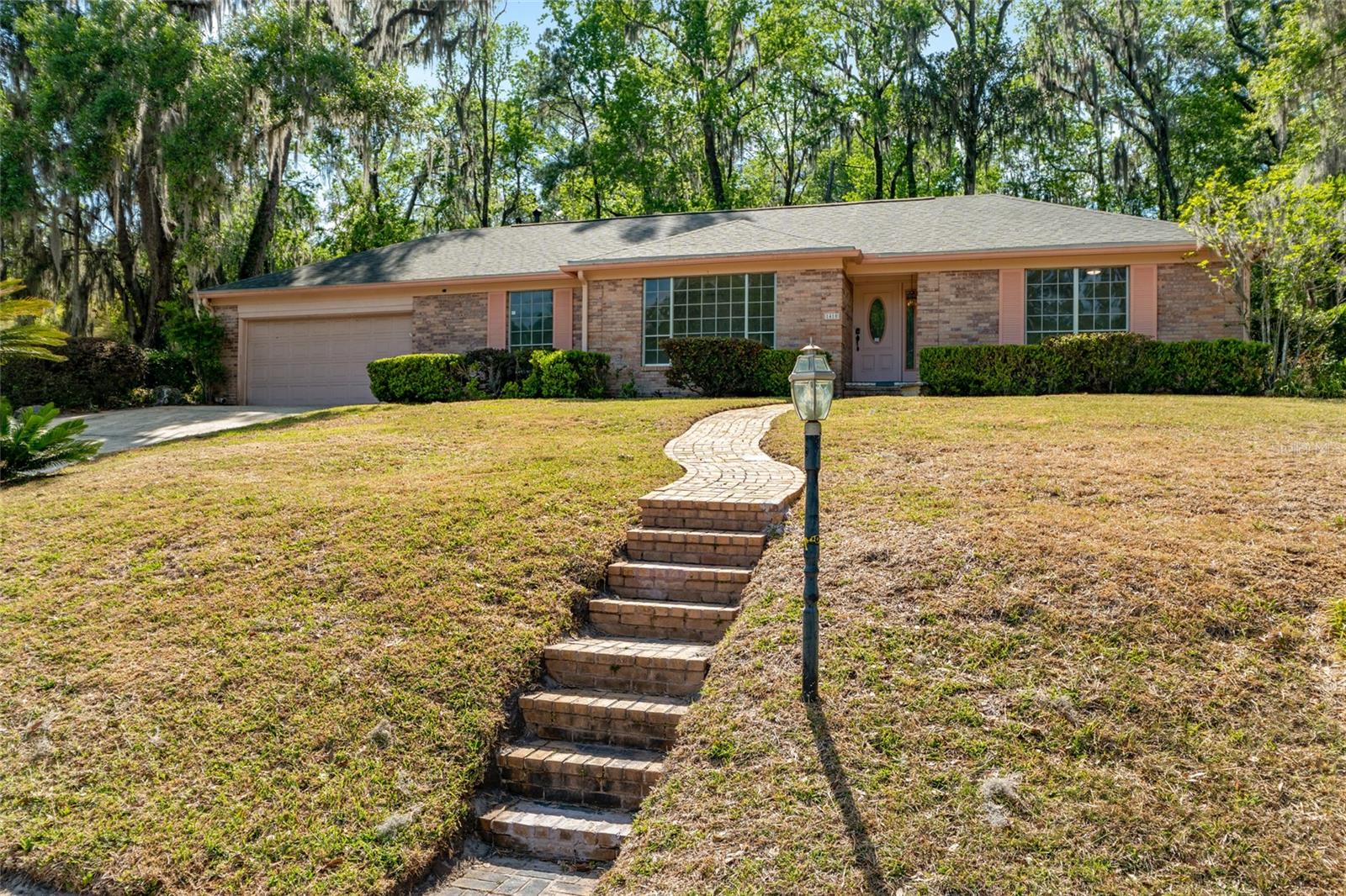 RIDGEWOOD - Residential