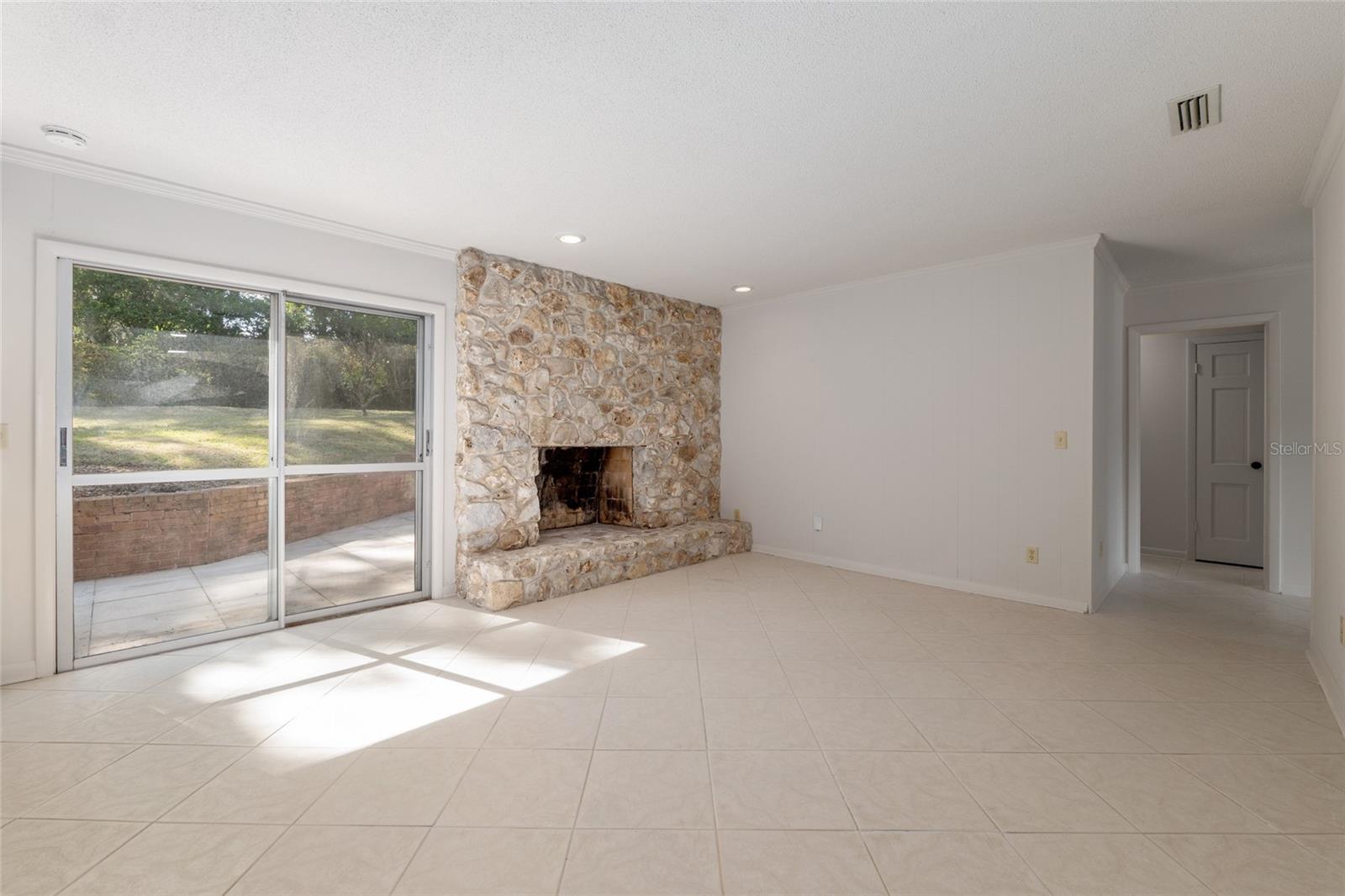 RIDGEWOOD - Residential