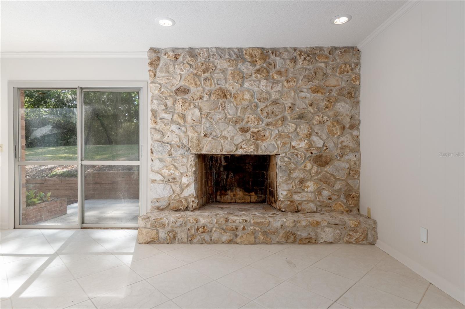 RIDGEWOOD - Residential