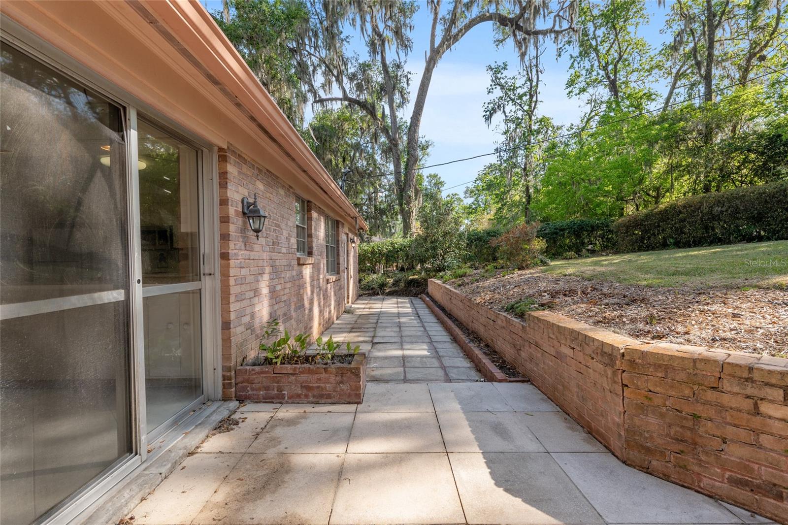 RIDGEWOOD - Residential