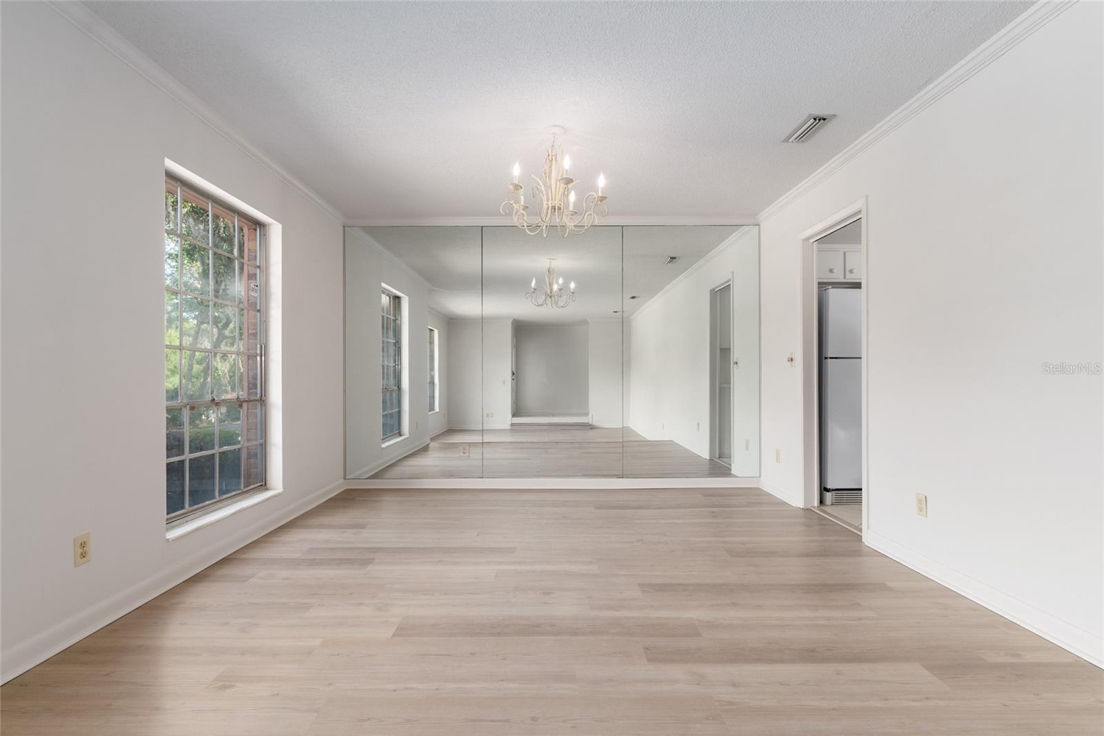 RIDGEWOOD - Residential