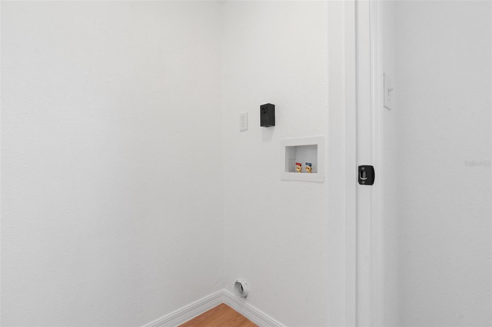 PASADENA ESTATES - Residential