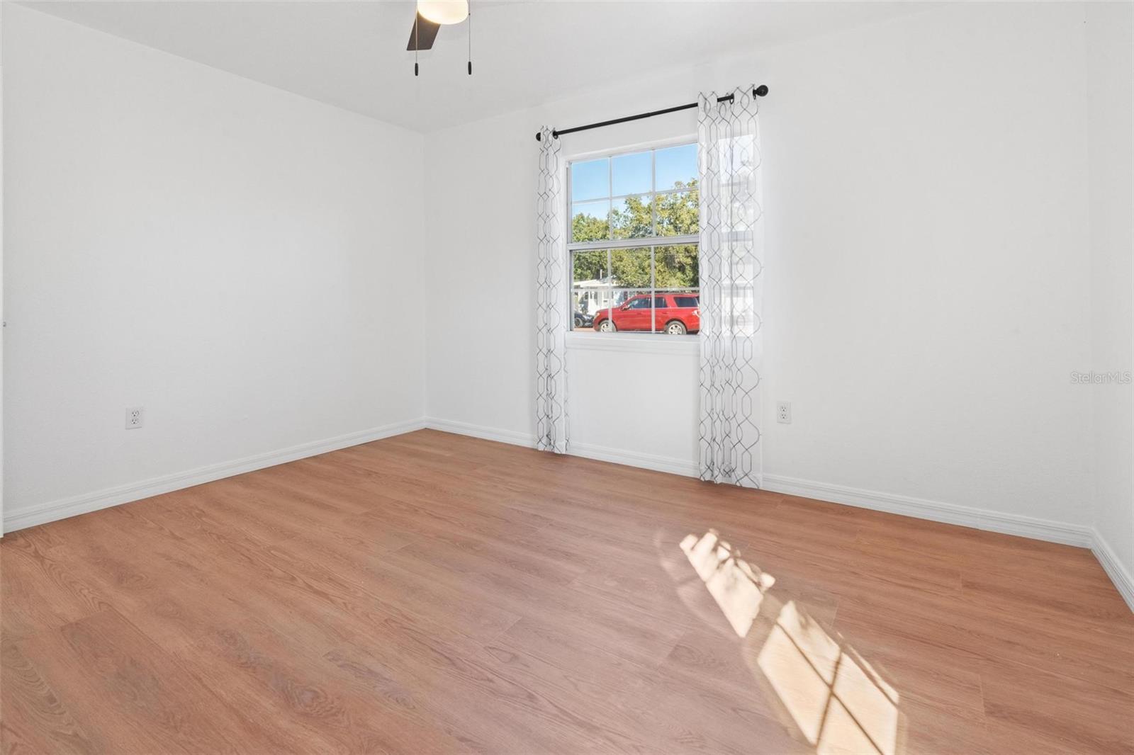 PASADENA ESTATES - Residential