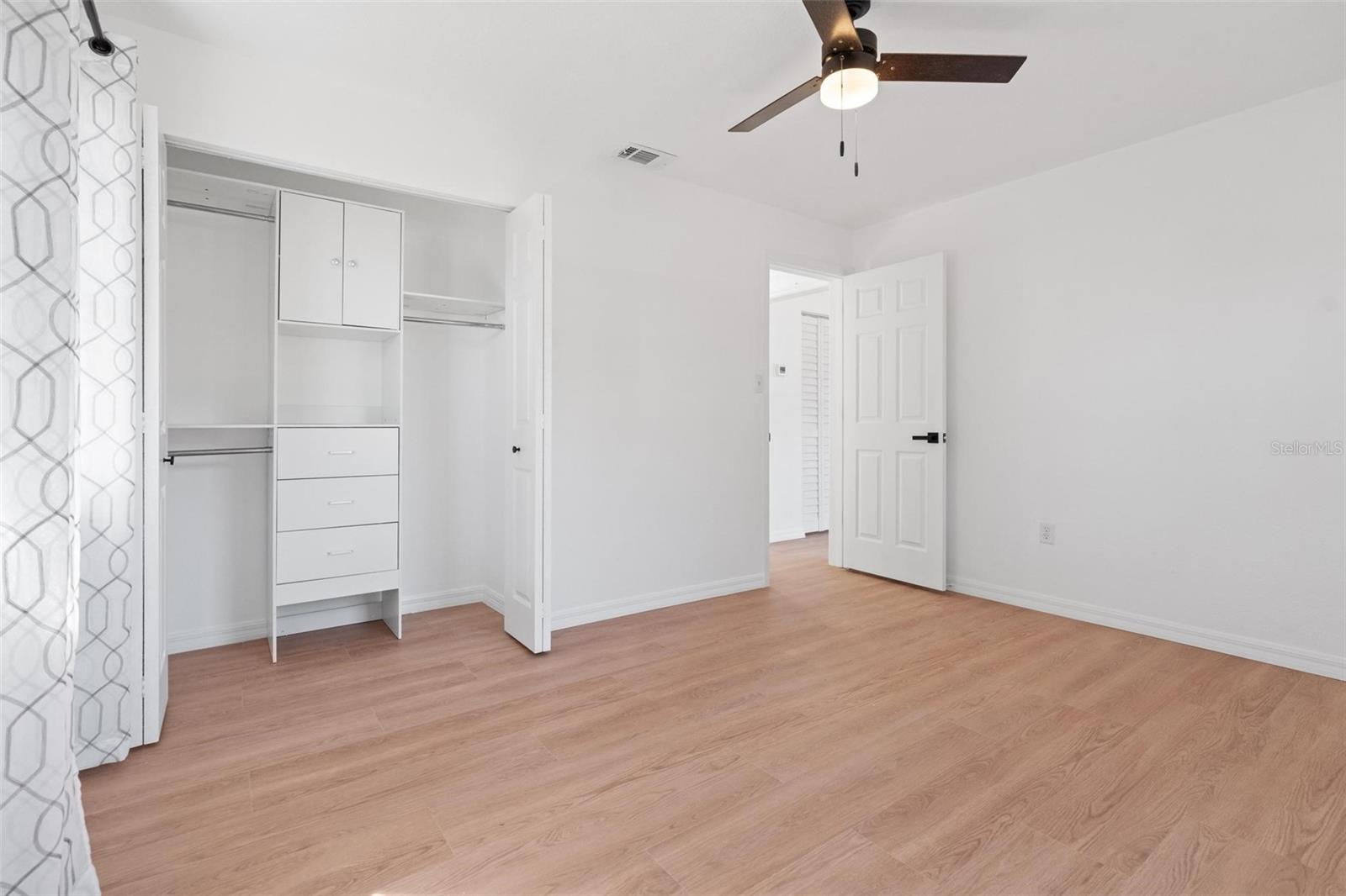 PASADENA ESTATES - Residential