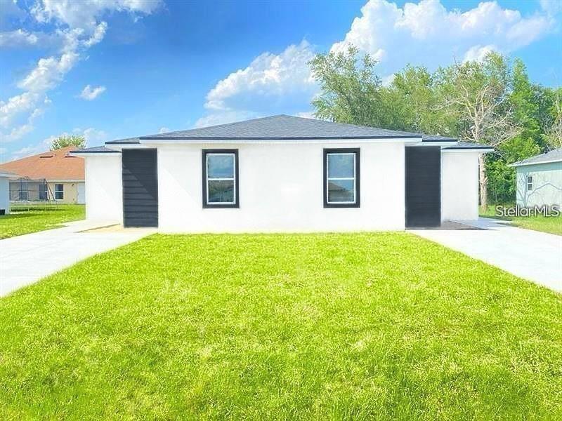 AWESOME CONTEMPORARY DUPLEX UNIT WITH AN AMAZING KITCHEN WITH GRANITE COUNTERTOP, APPLIANCES INCLUDED. YOU HAVE GOT TO COME AND SEE IT TODAY!!!