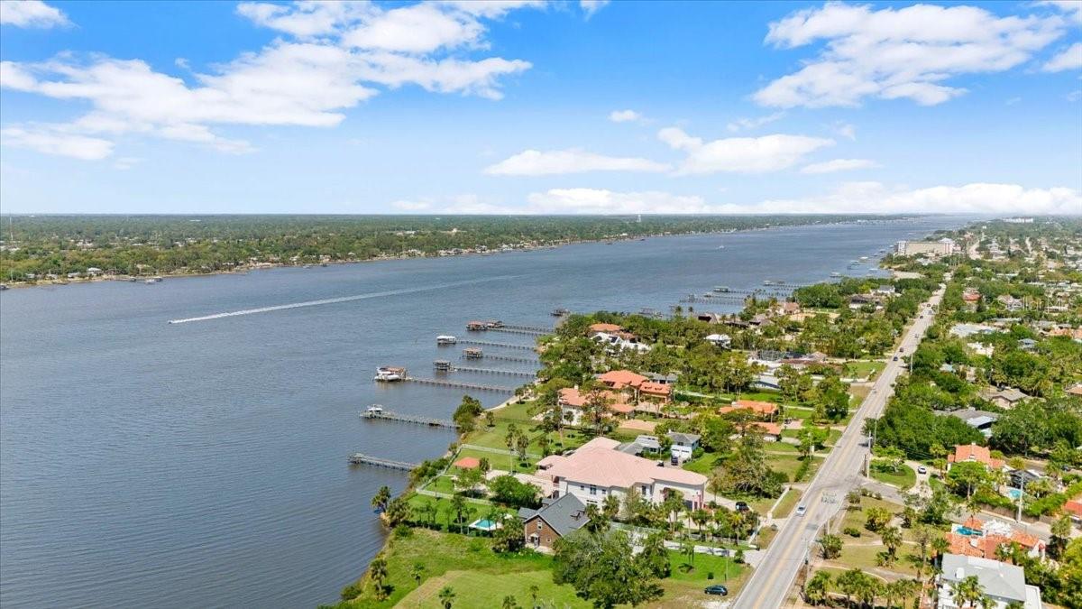 EL PINO PARQUE - Residential