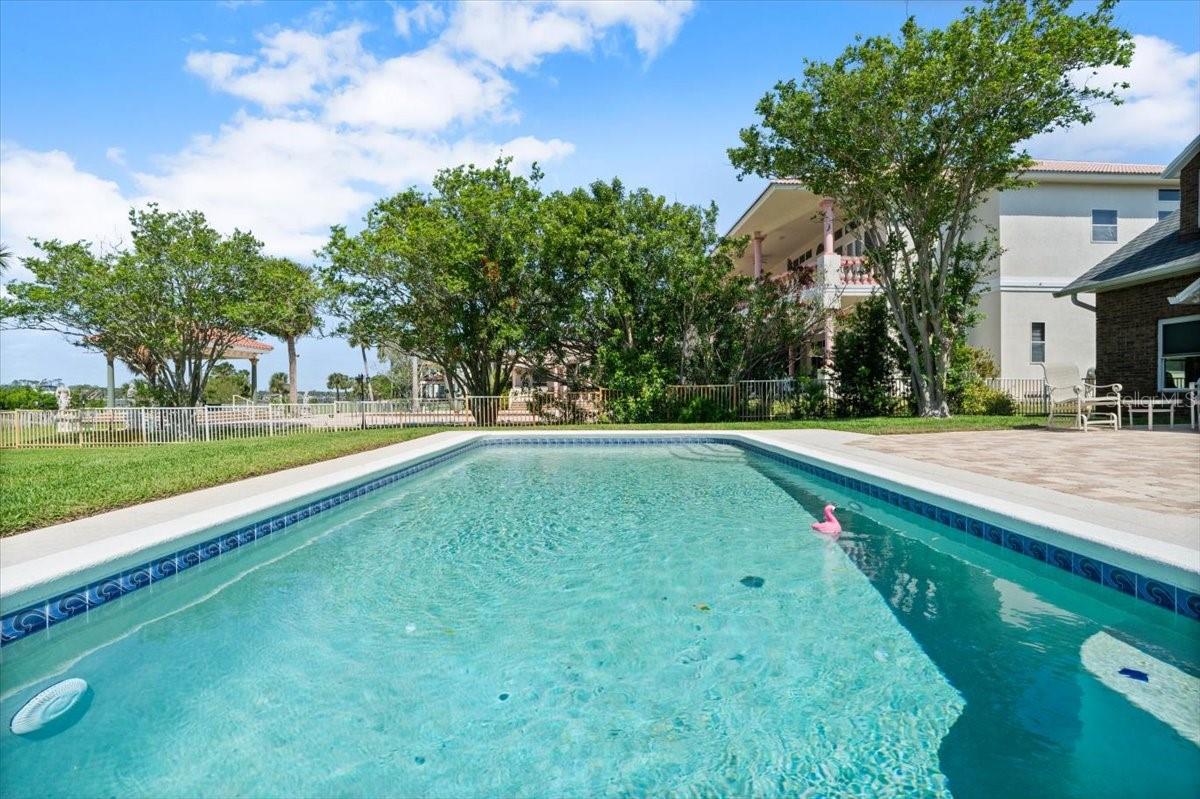 EL PINO PARQUE - Residential