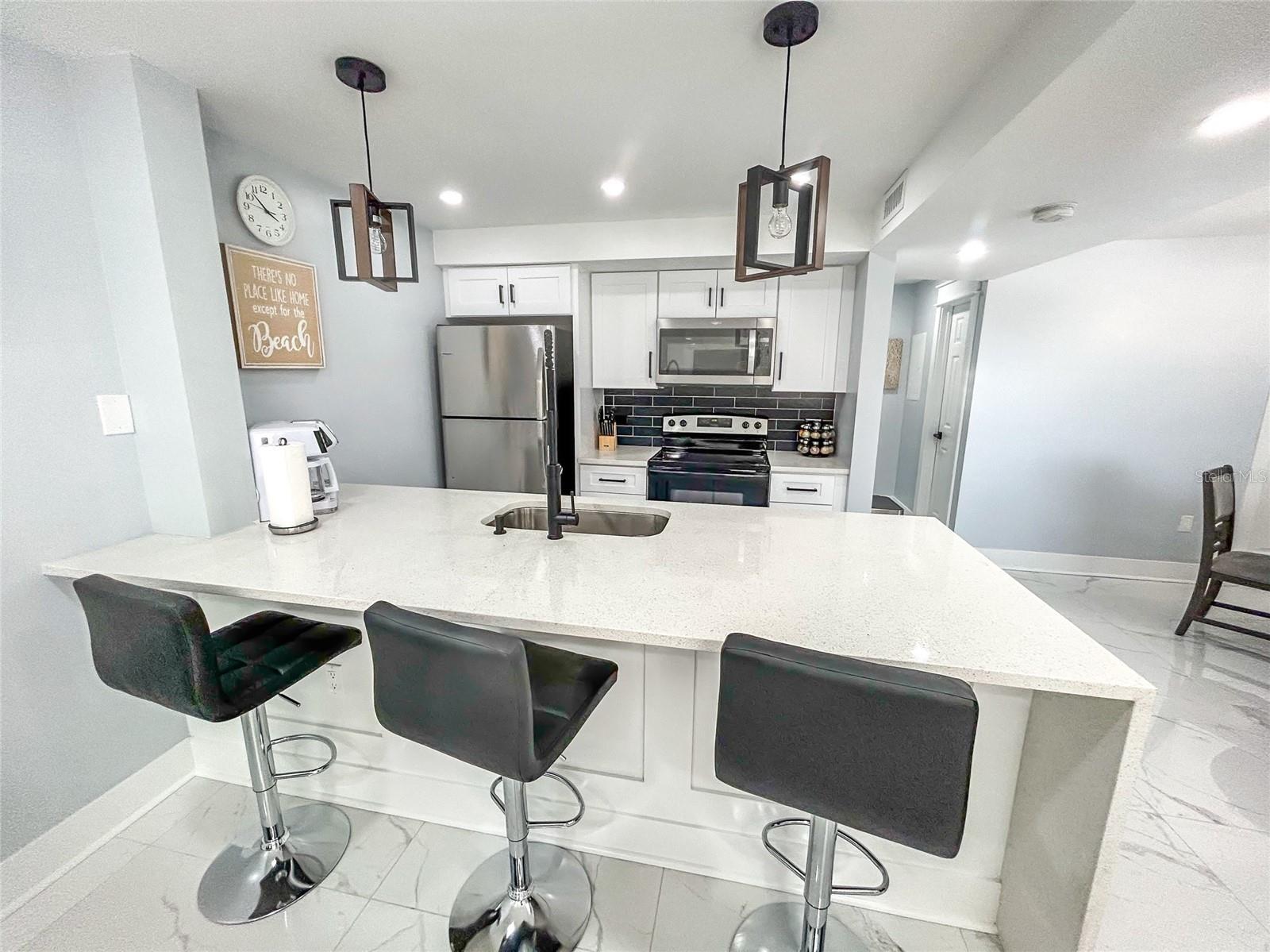 MADEIRA BEACH YACHT CLUB CONDO - Residential