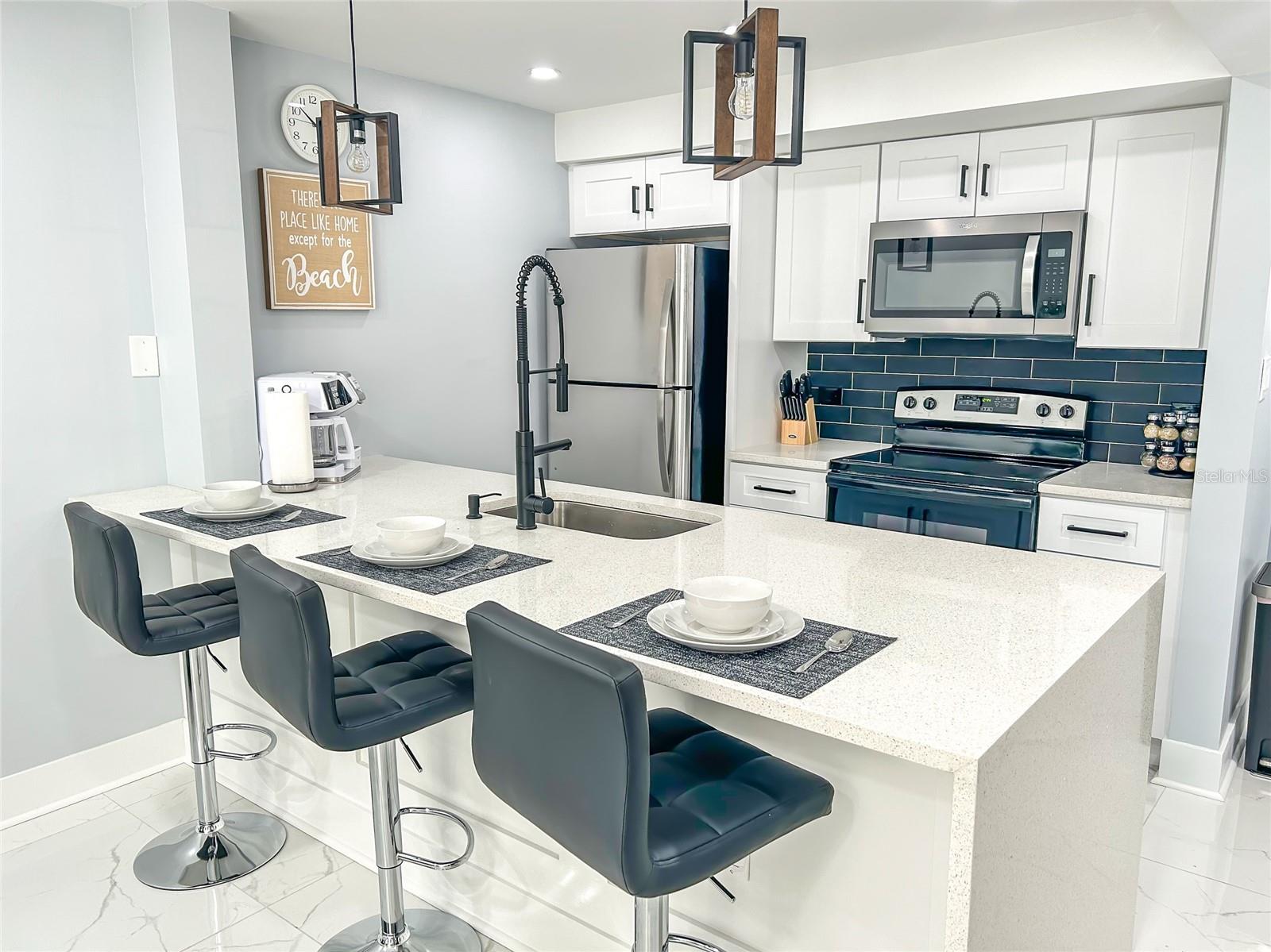 MADEIRA BEACH YACHT CLUB CONDO - Residential