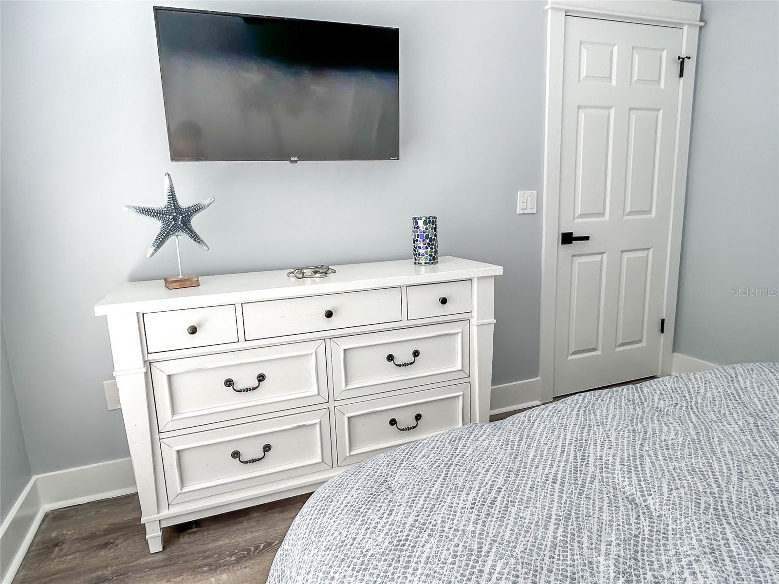 MADEIRA BEACH YACHT CLUB CONDO - Residential