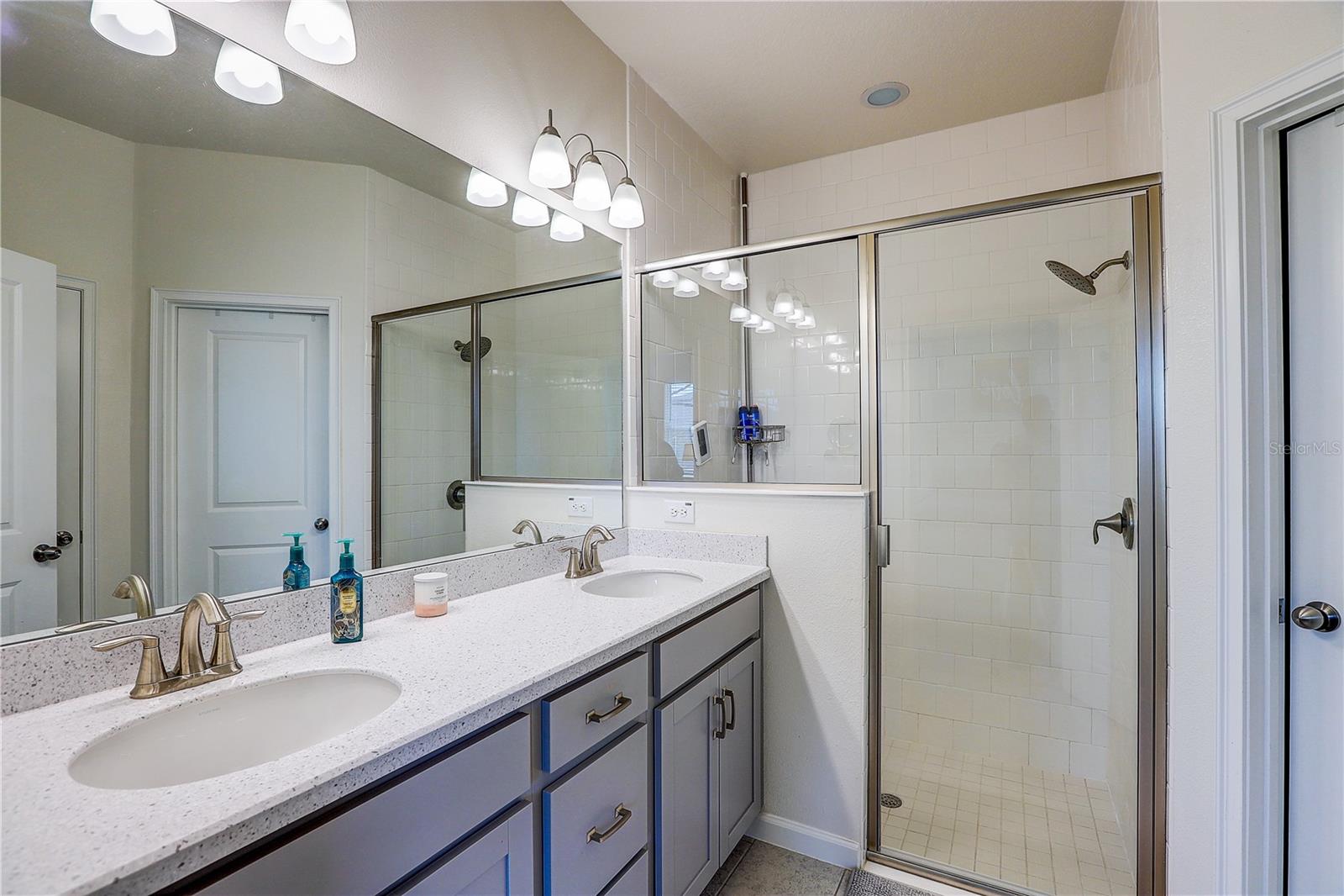 MEADOWGROVE - Residential