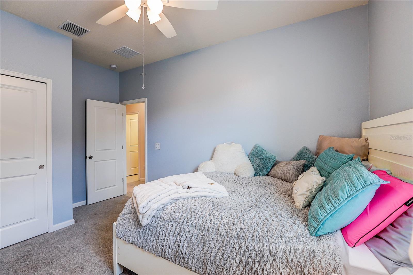 MEADOWGROVE - Residential