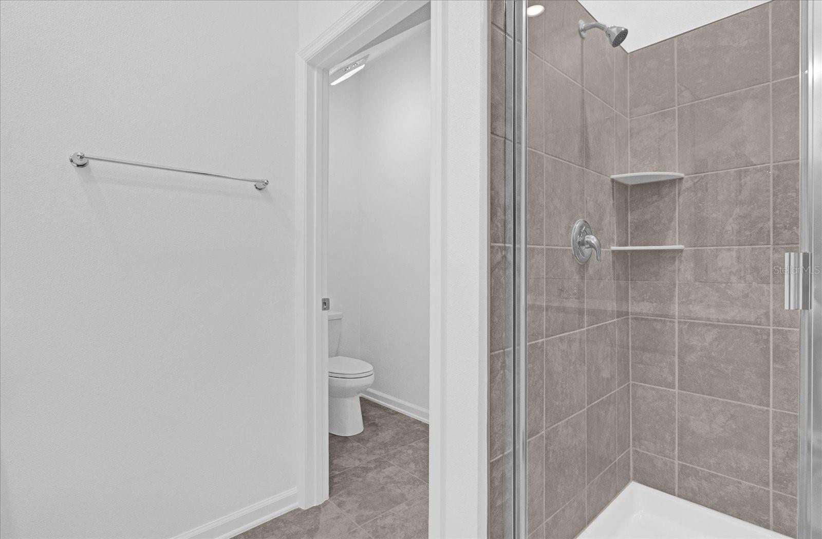 STOREY GROVE - Residential Lease