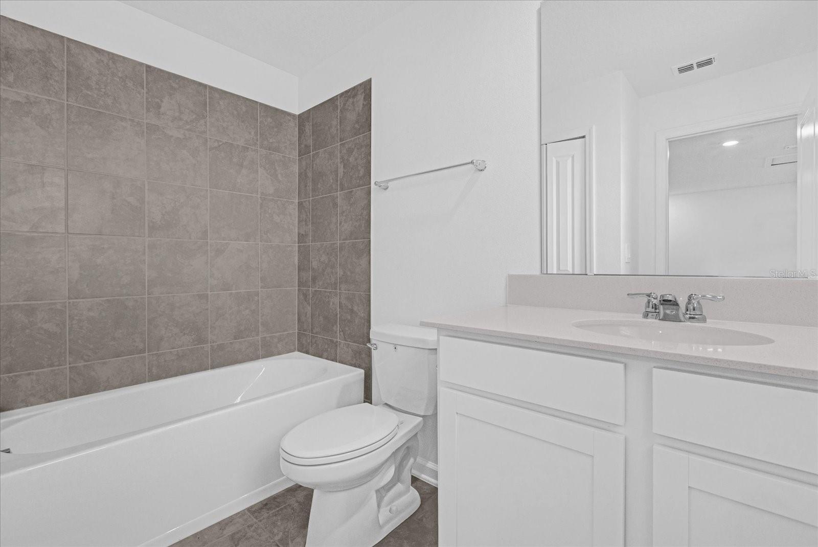 STOREY GROVE - Residential Lease