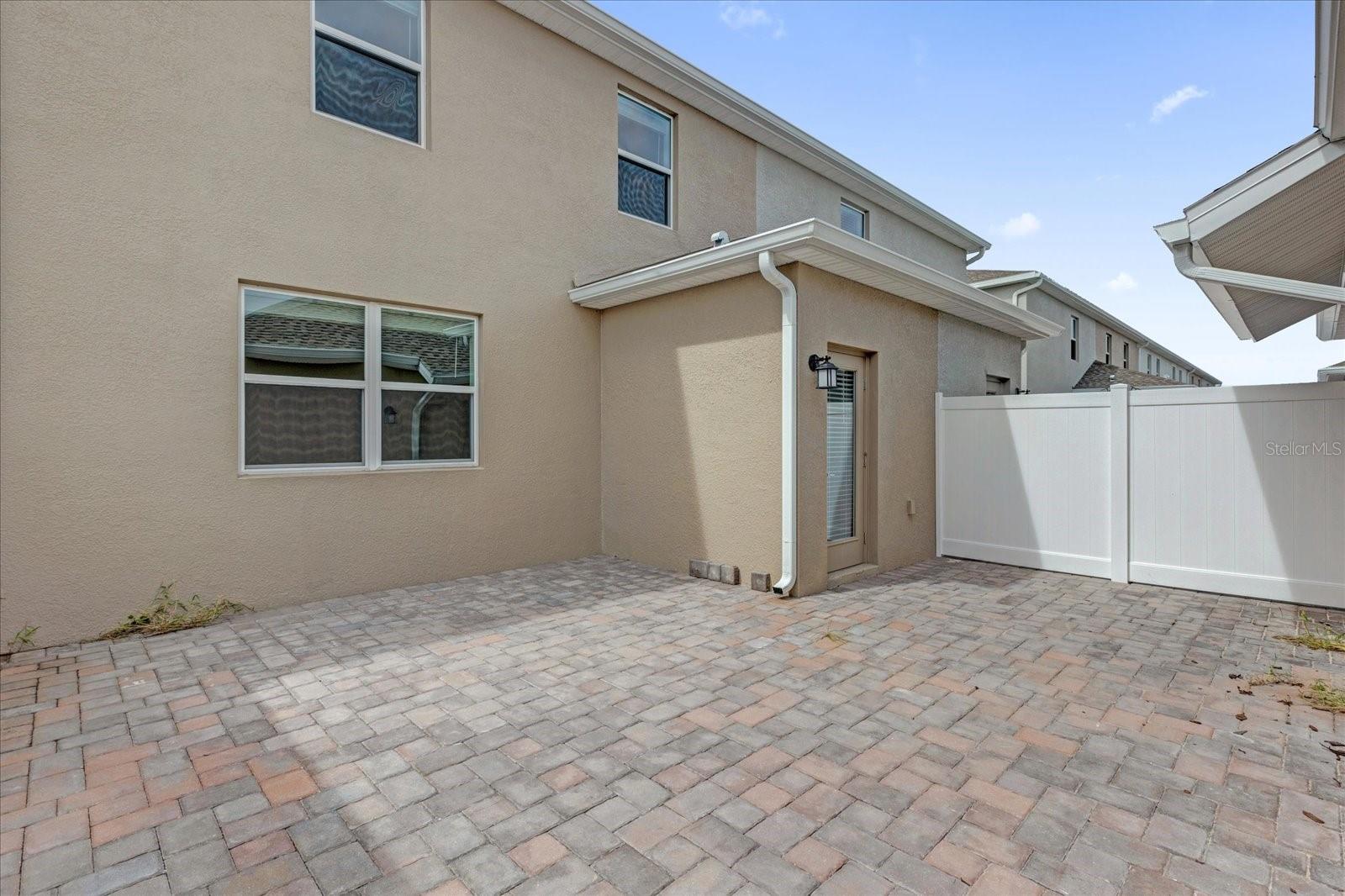 STOREY GROVE - Residential Lease