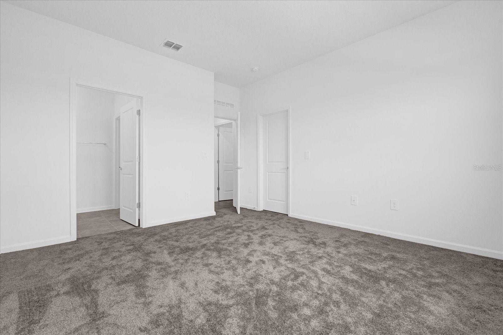 STOREY GROVE - Residential Lease