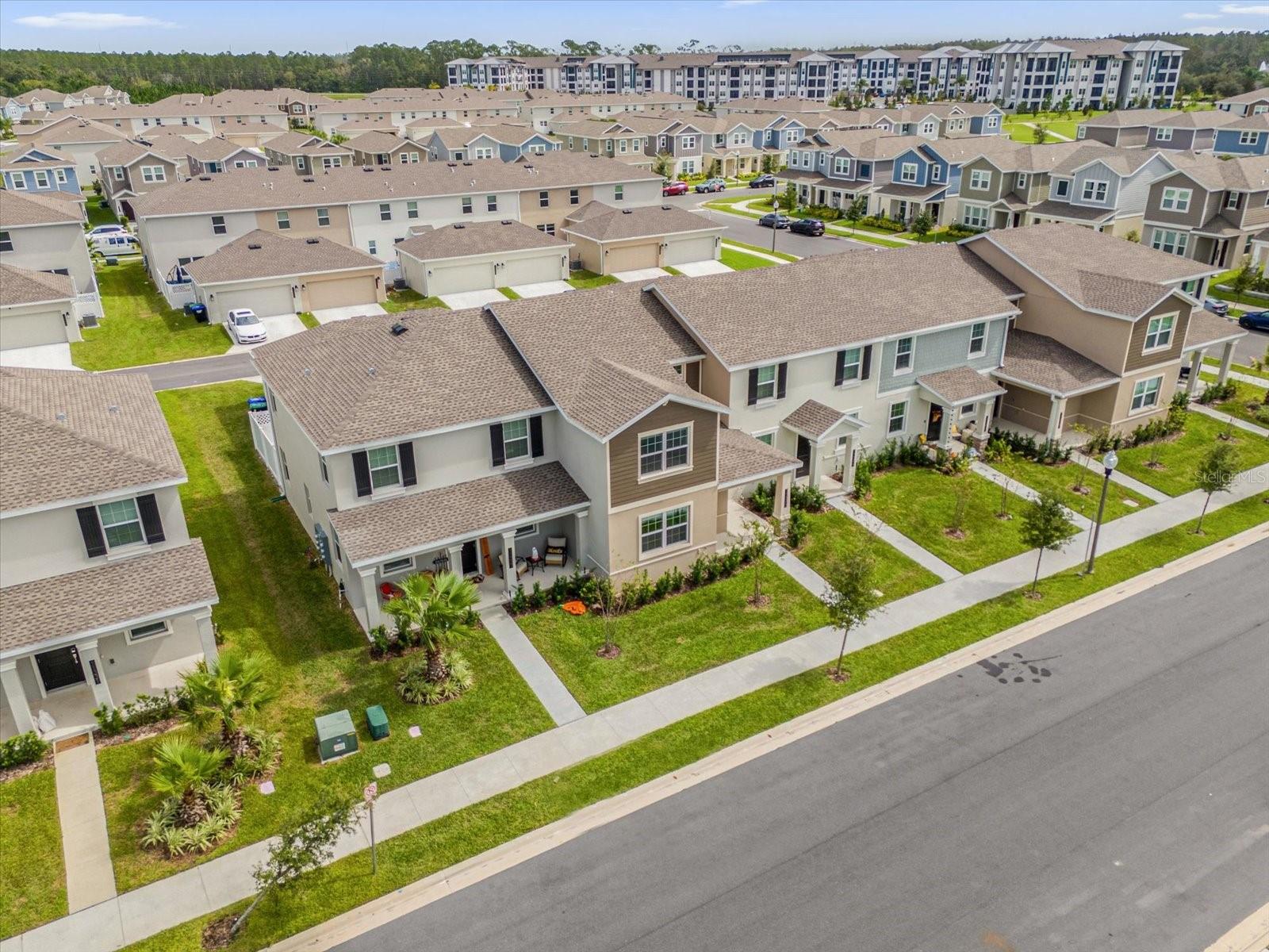 STOREY GROVE - Residential Lease