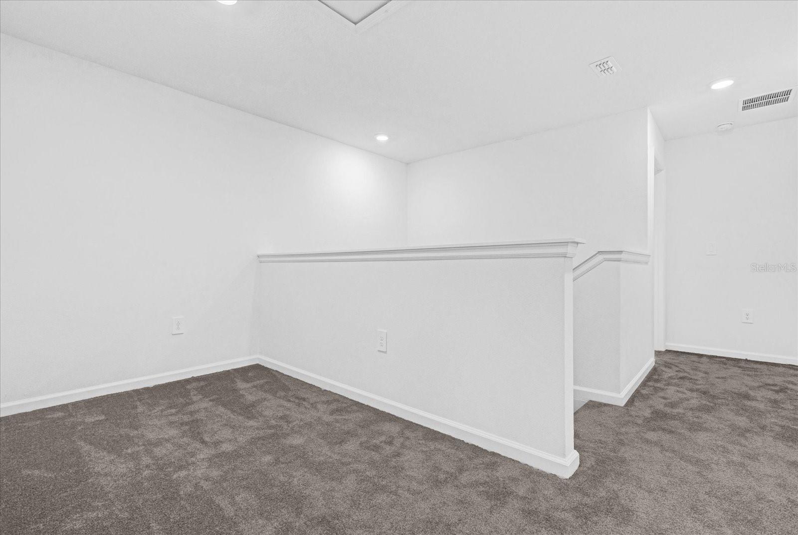 STOREY GROVE - Residential Lease