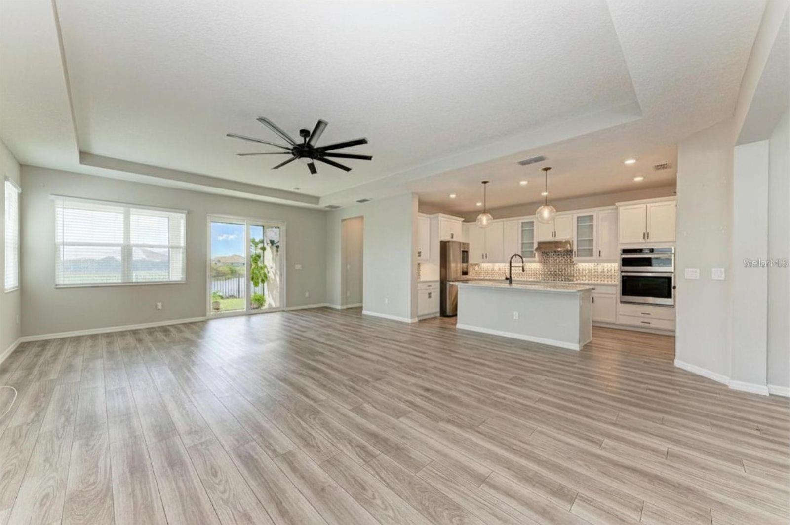 GRADY POINTE - Residential