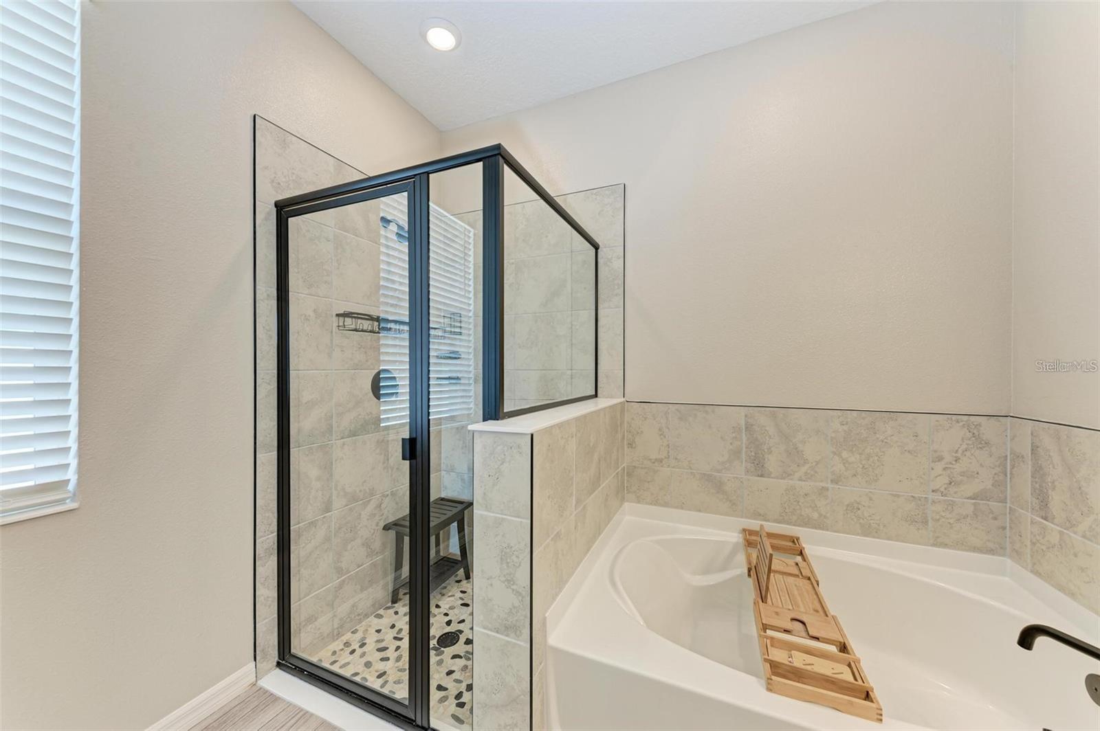 GRADY POINTE - Residential