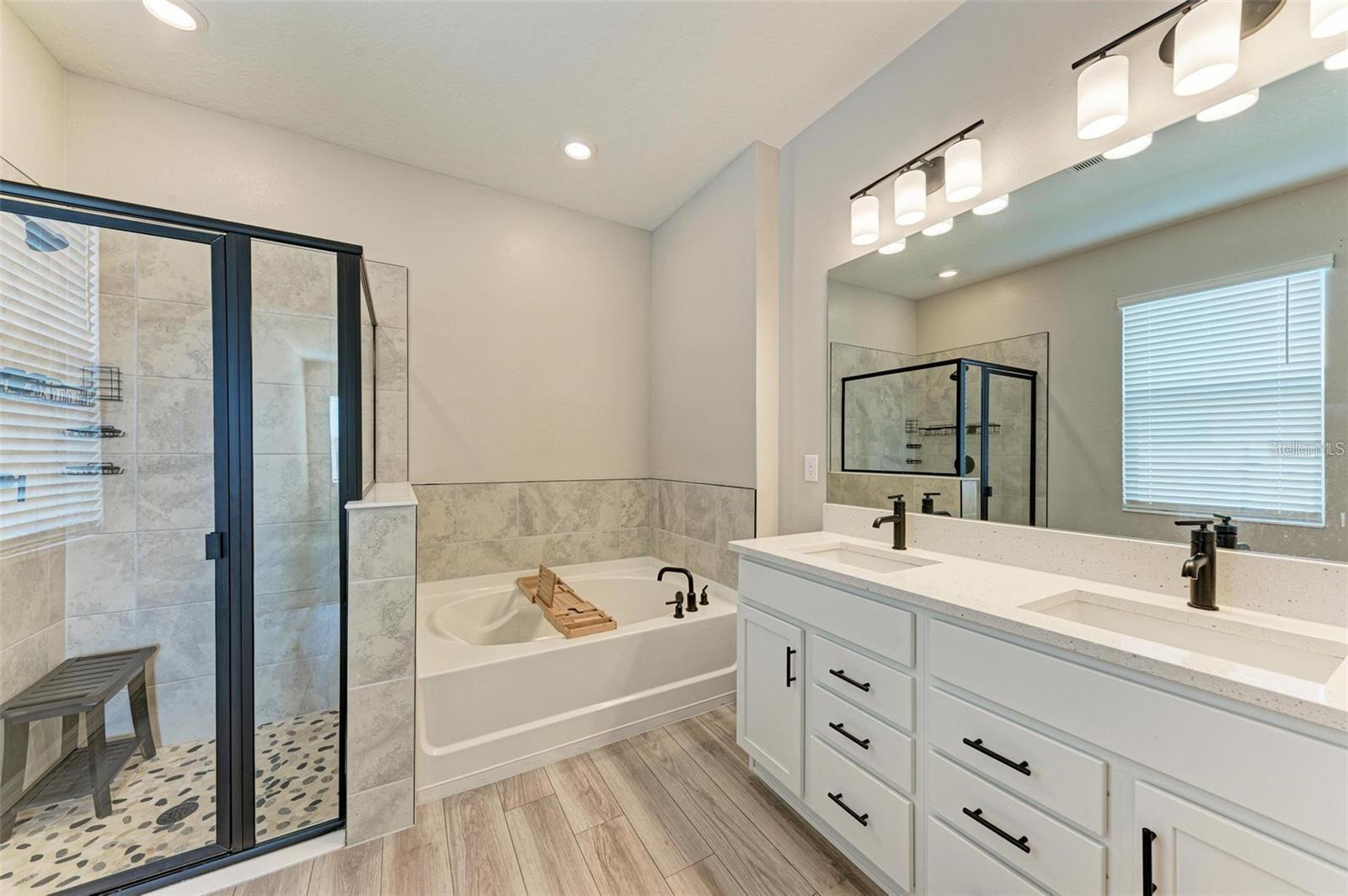 GRADY POINTE - Residential