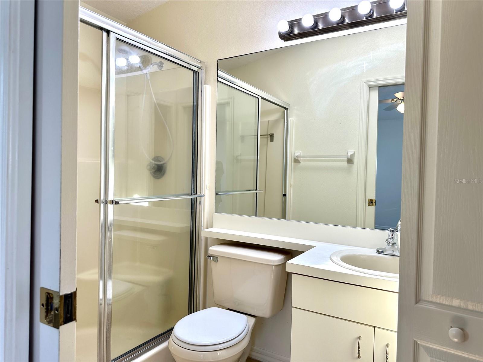 FOX RIDGE - Residential Lease