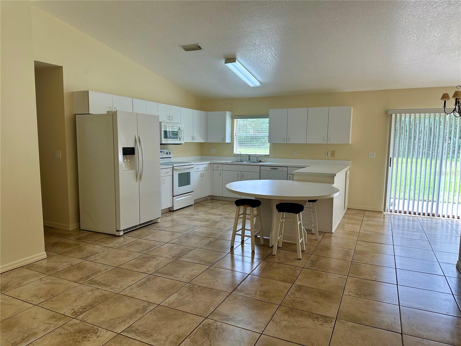 FOX RIDGE - Residential Lease