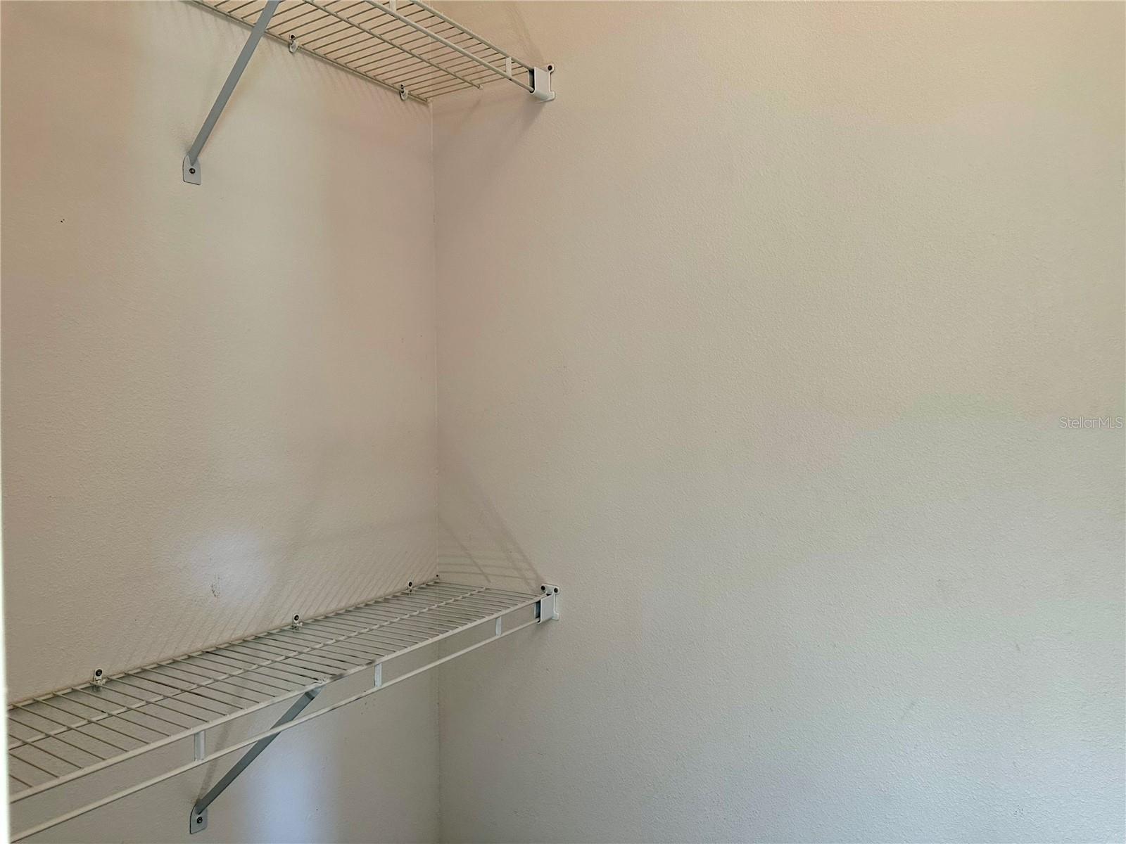 FOX RIDGE - Residential Lease