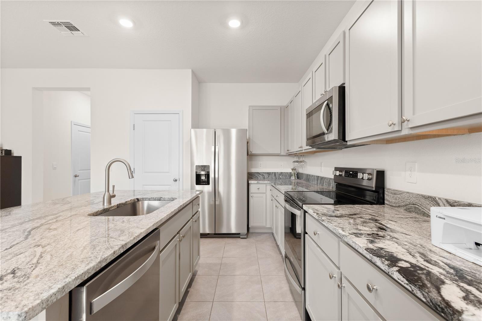 17522 CRESCENT MOON LOOP