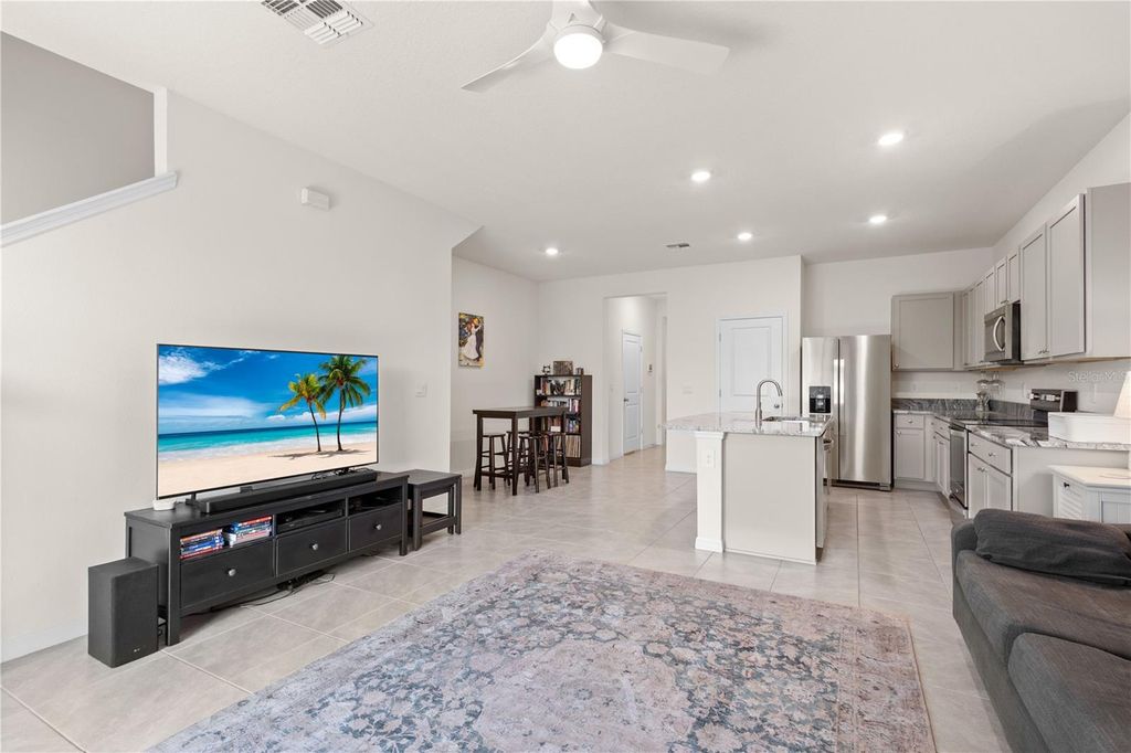 Photo of 17522 Crescent Moon Loop, Bradenton, FL 34211 (MLS # A4686486)