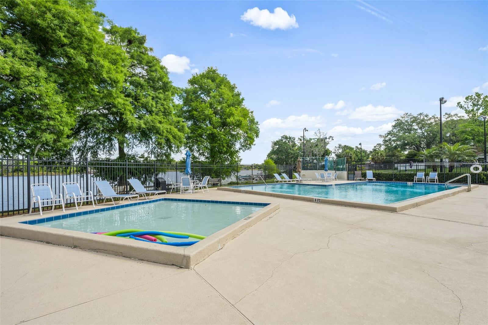 WOODSIDE VILLAGE - Residential