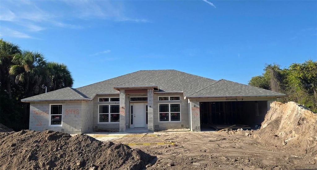 Photo of 8442 Wawana Rd, North Port, FL 34287 (MLS # A4661998)