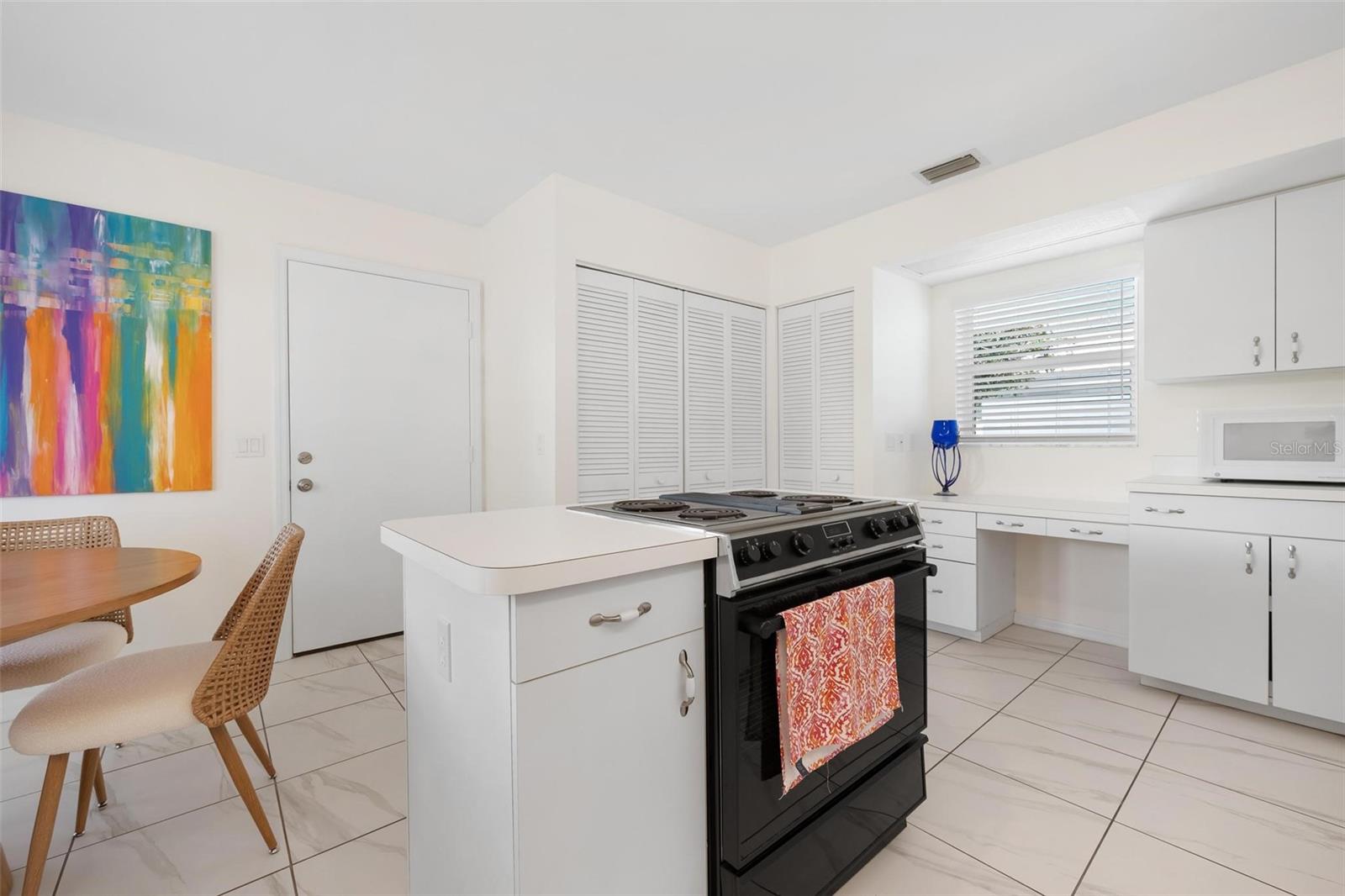 VILLAS OF SOMERSET - Residential