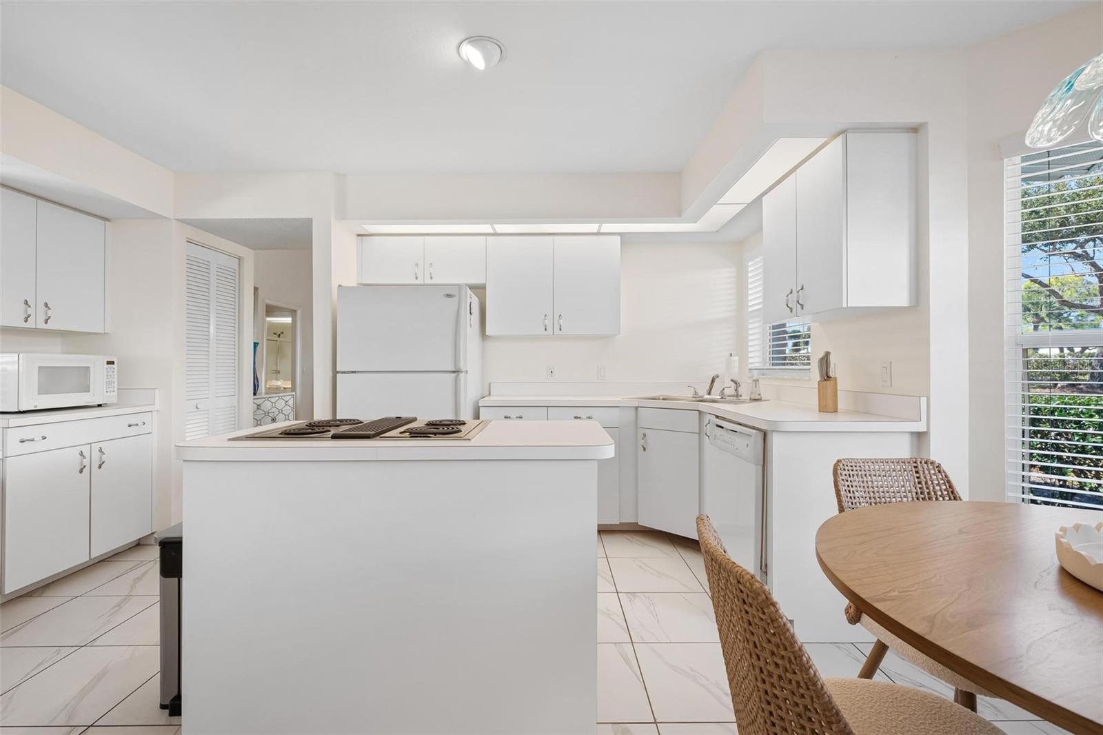 VILLAS OF SOMERSET - Residential