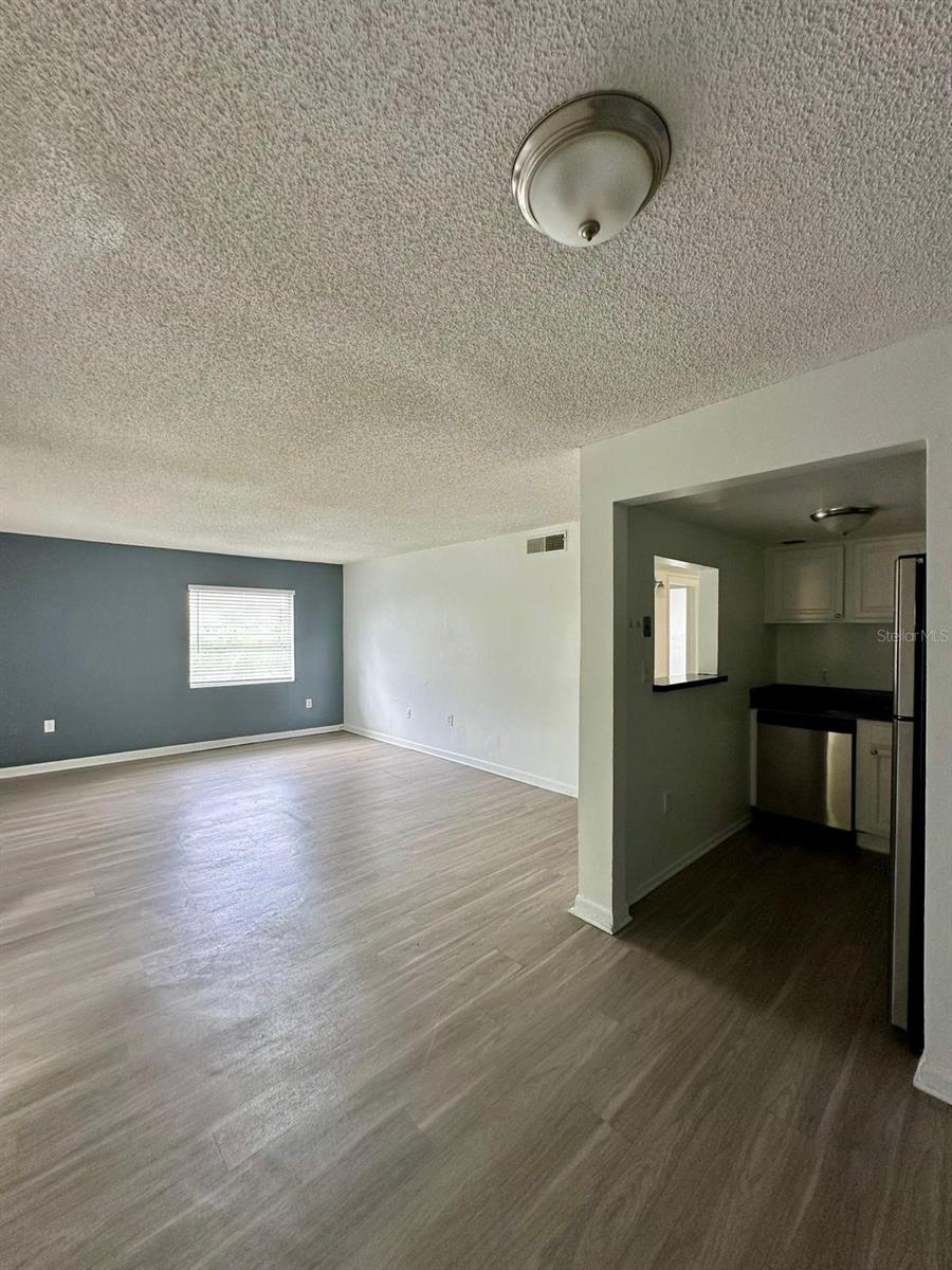 WINDMILL POINT CONDO - Residential Lease