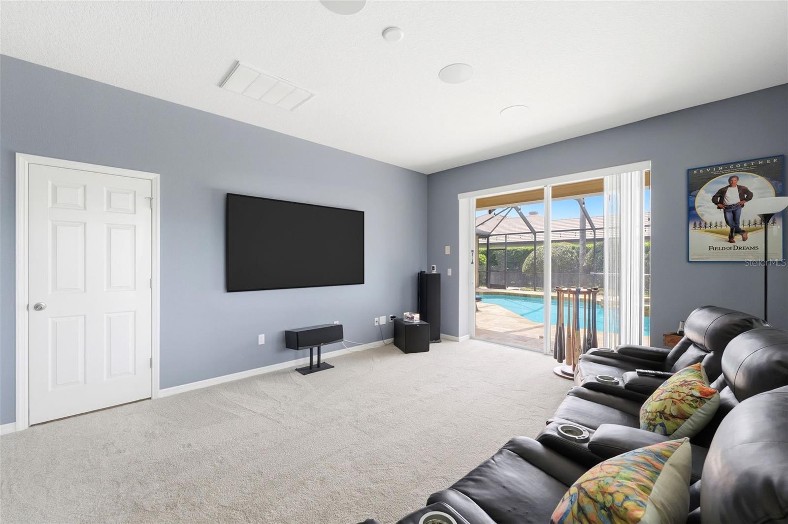 WELLINGTON MANOR PHASE 2 - Residential