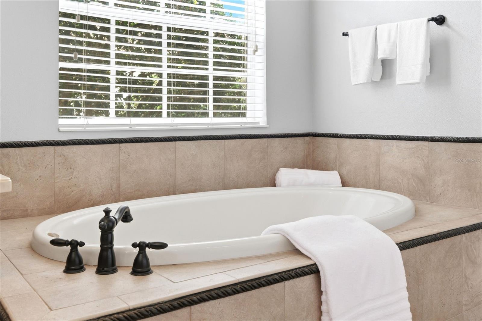 WELLINGTON MANOR PHASE 2 - Residential