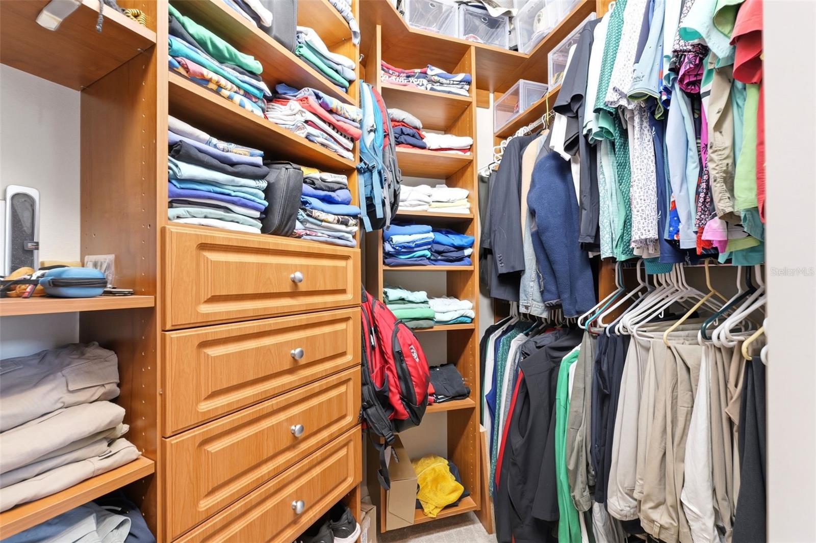 WELLINGTON MANOR PHASE 2 - Residential