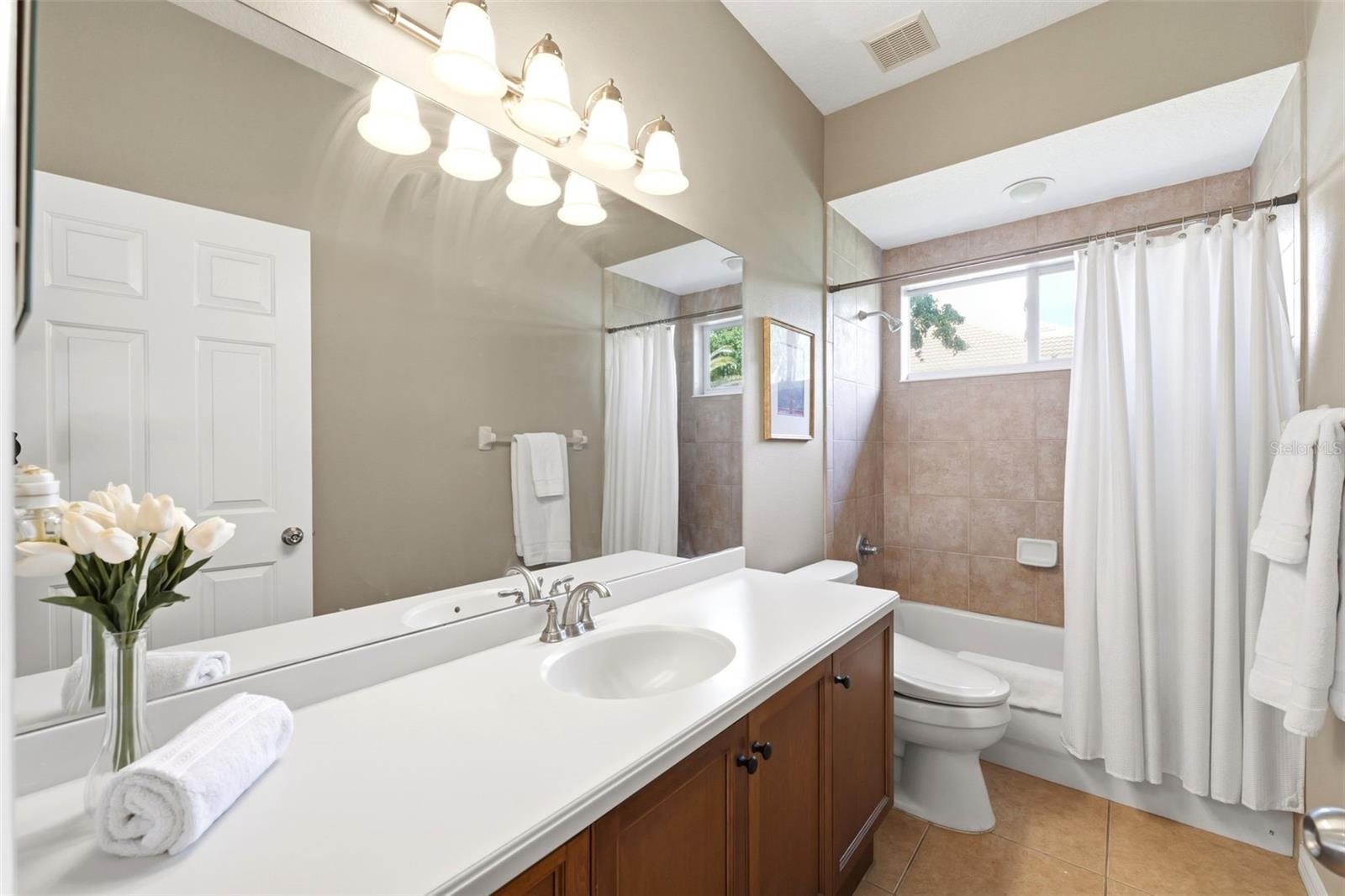 WELLINGTON MANOR PHASE 2 - Residential