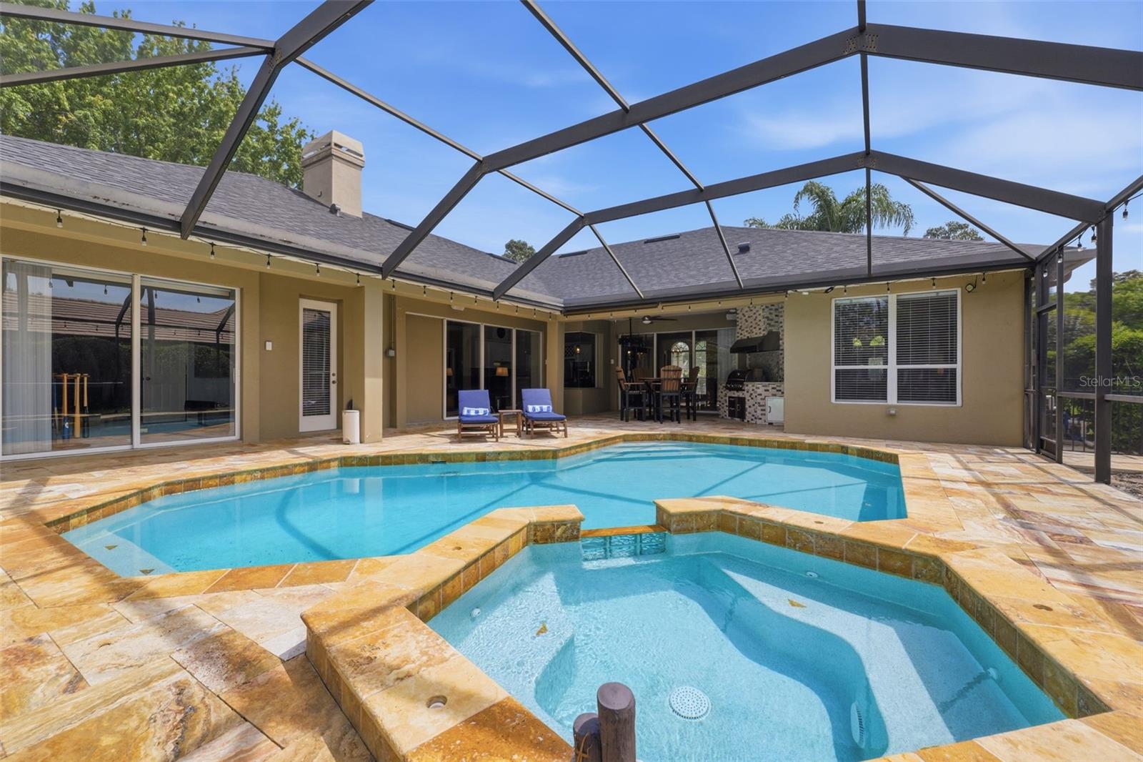 WELLINGTON MANOR PHASE 2 - Residential