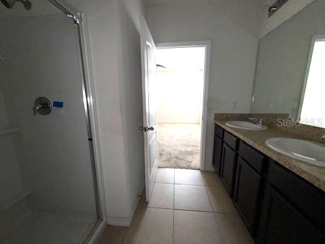 LAKESIDE LANDINGS PH 01 - Residential