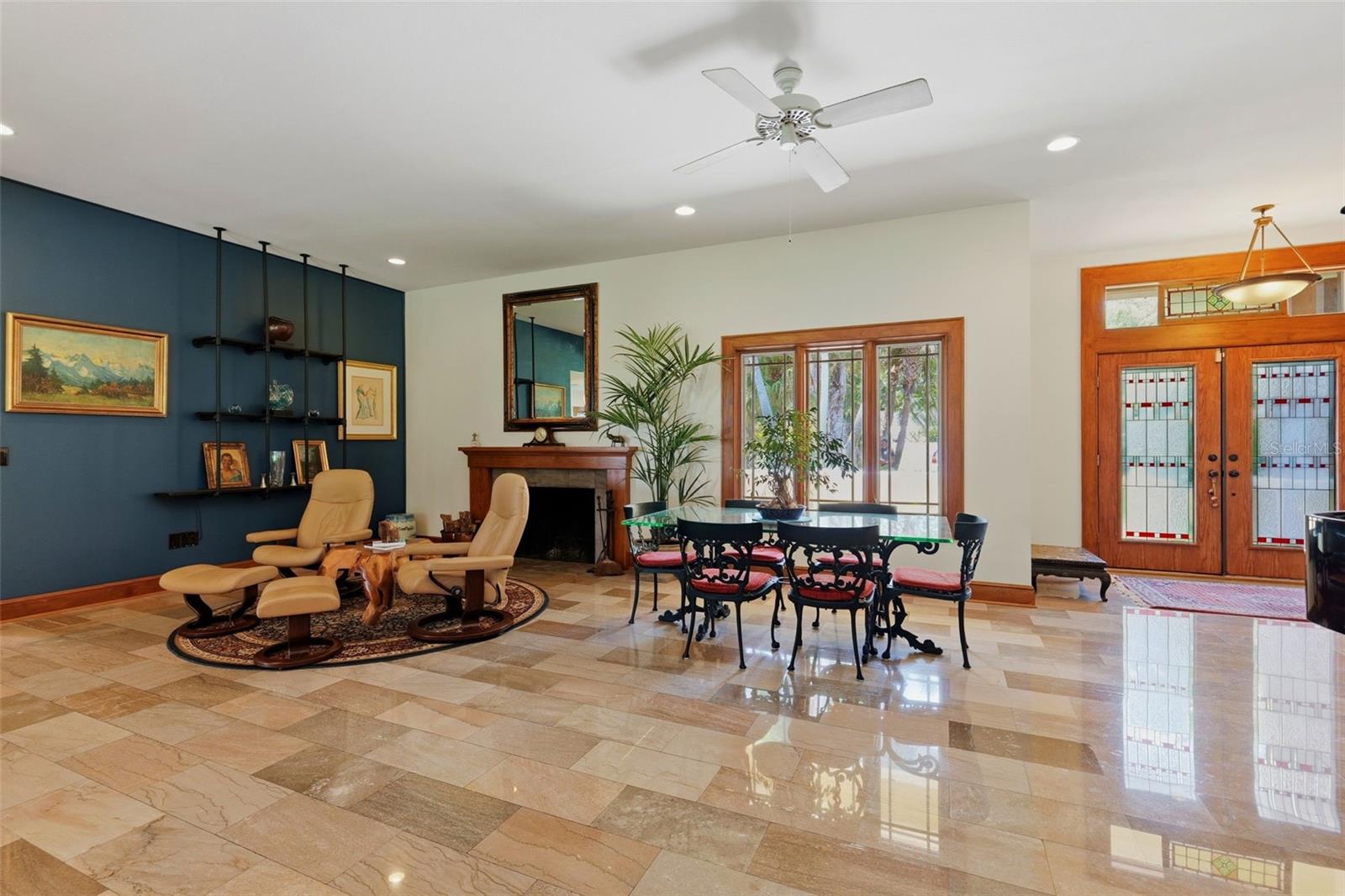 BAHAMA BEACH REP - Residential