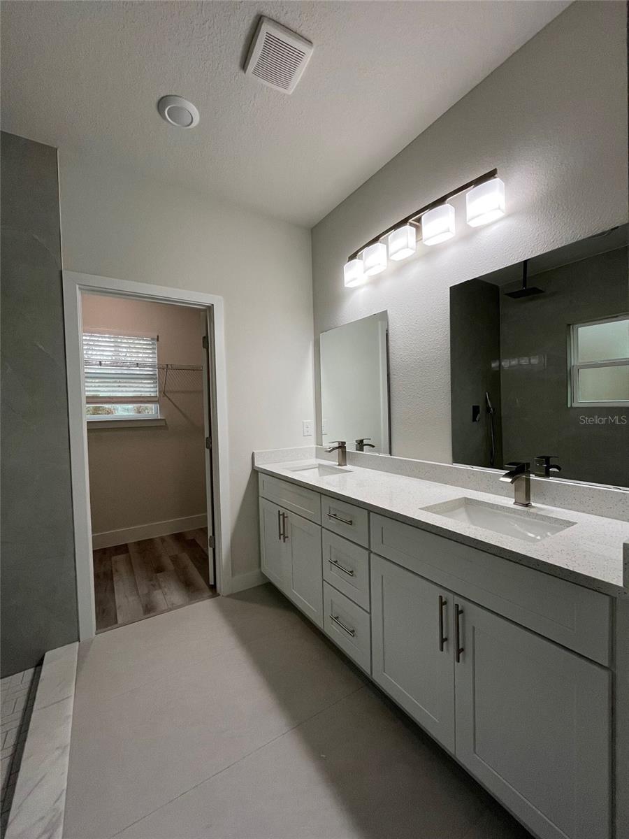 CITRUS SPGS UNIT 07 - Residential