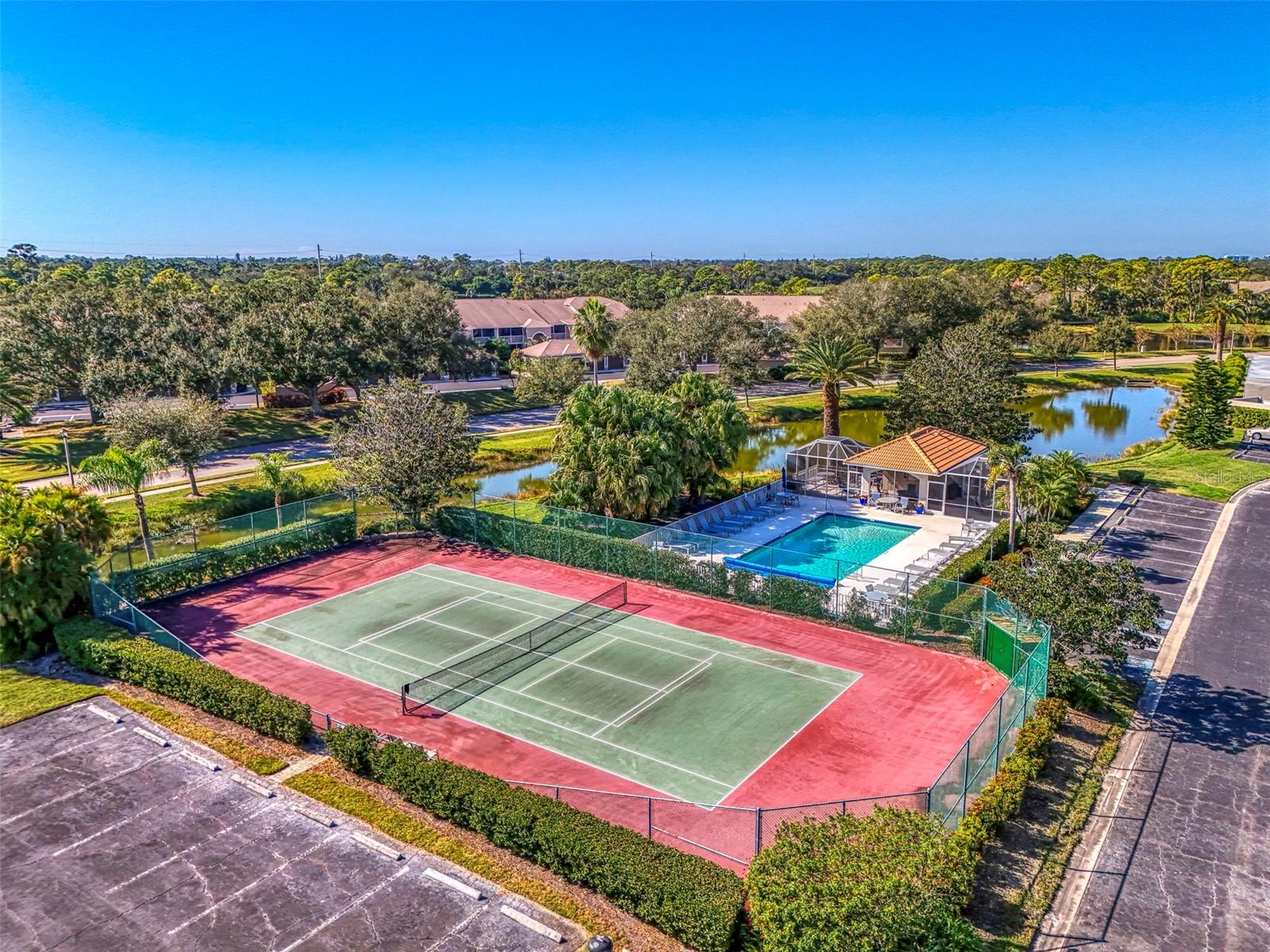 STONEYBROOK CLUBSIDE SOUTH 1 - Residential