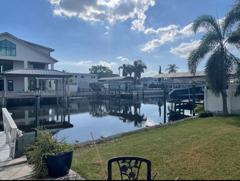 A home in TAMPA