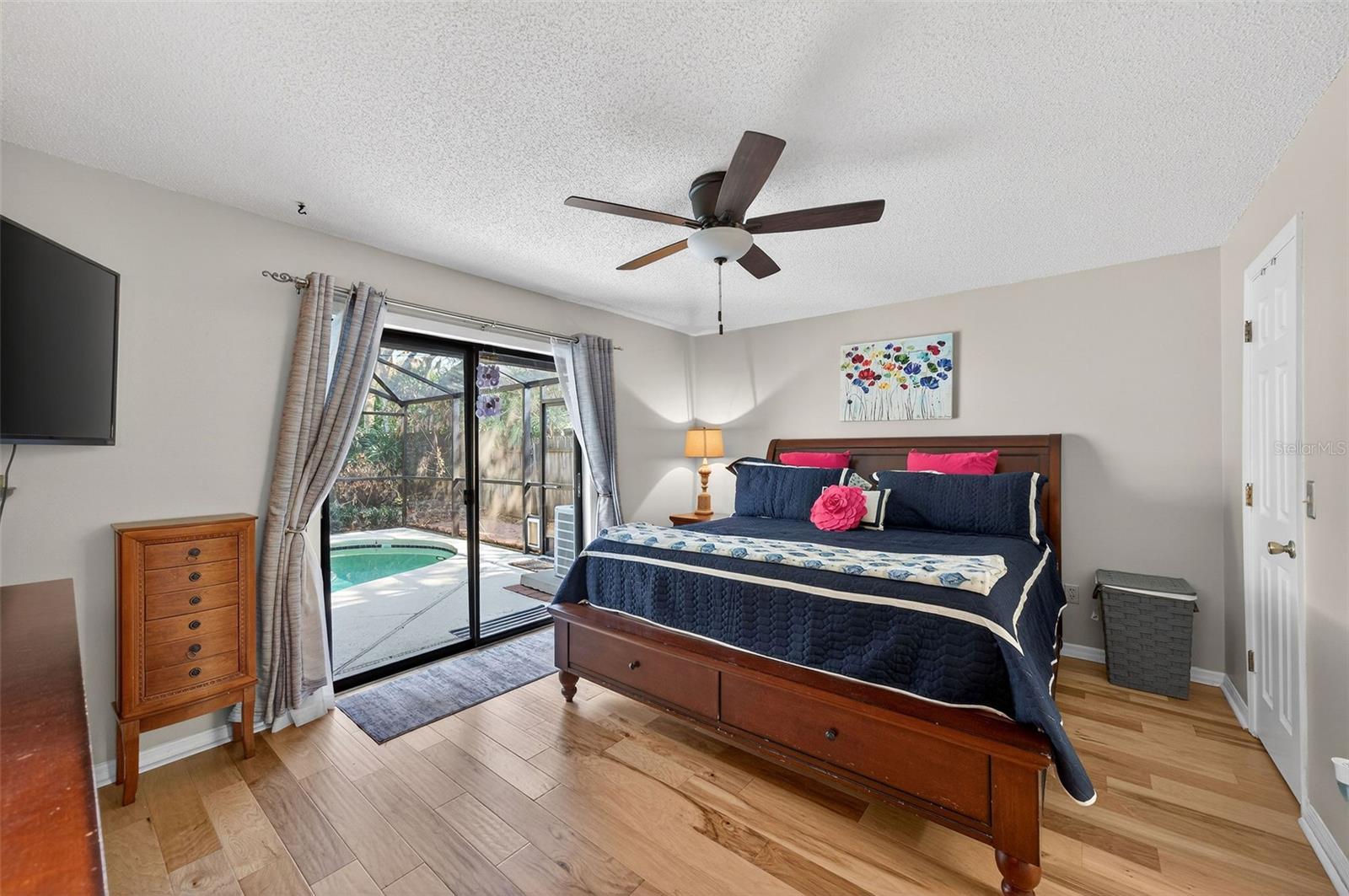 PALM TERRACE - Residential