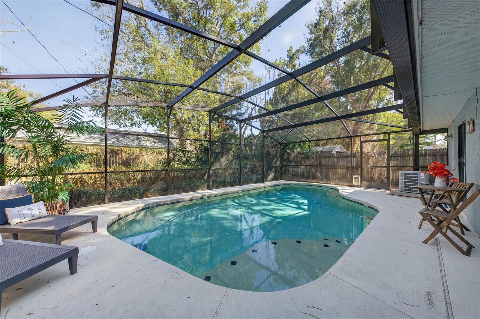 PALM TERRACE - Residential